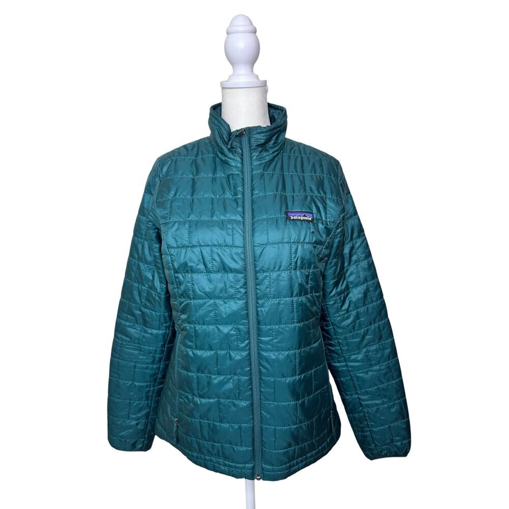PATAGONIA Women's Nano Puff Jacket Style #84217 Color: Piki Green
